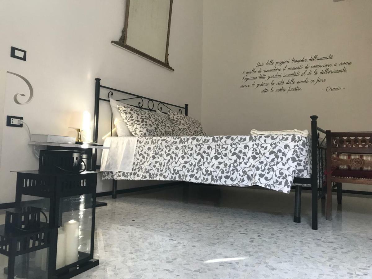 Ca' Del Borgo Hotell Venosa Exteriör bild